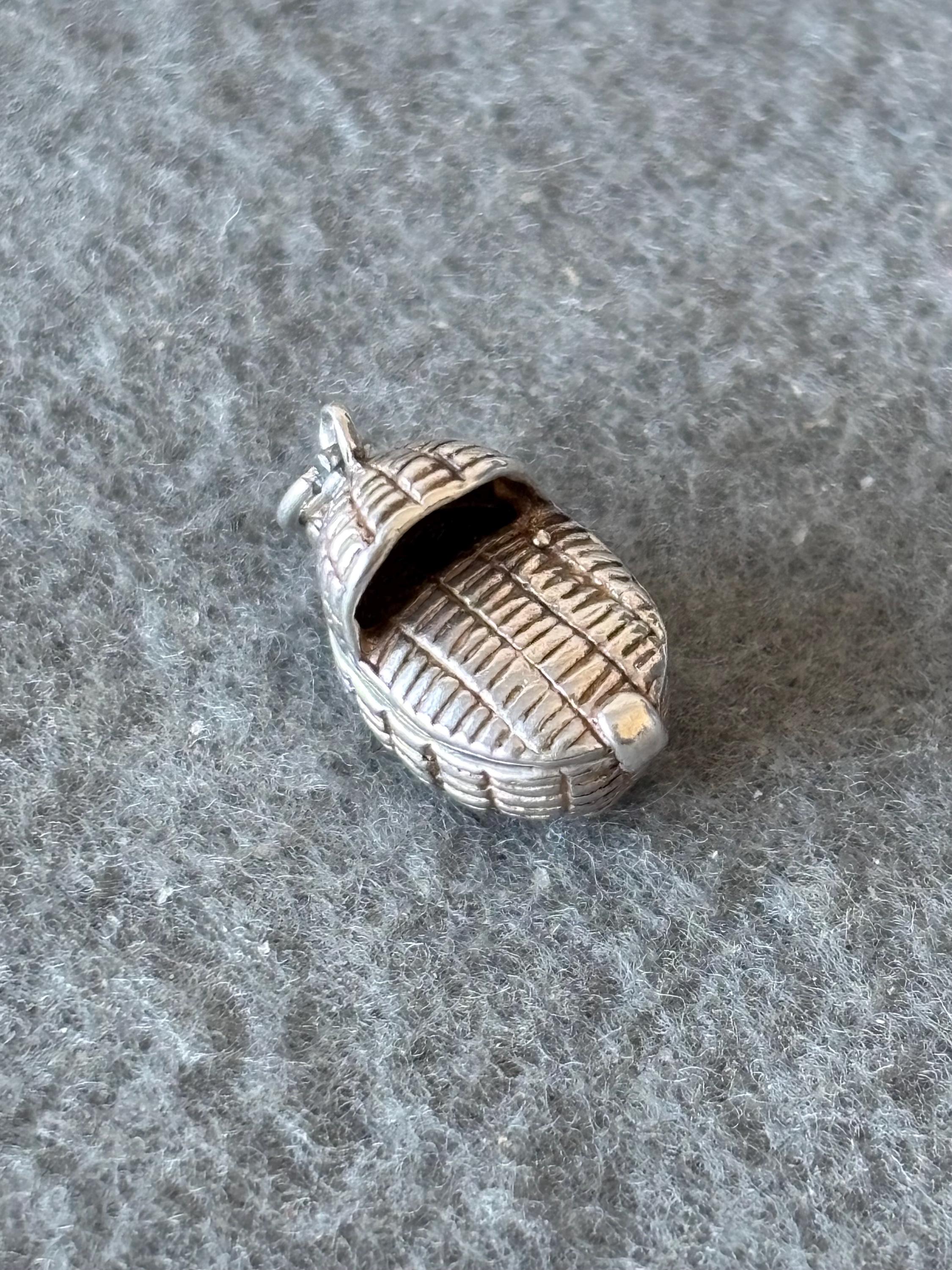 Nuvo ヴィンテージ スターリング シルバー チャーム ペンダント 925