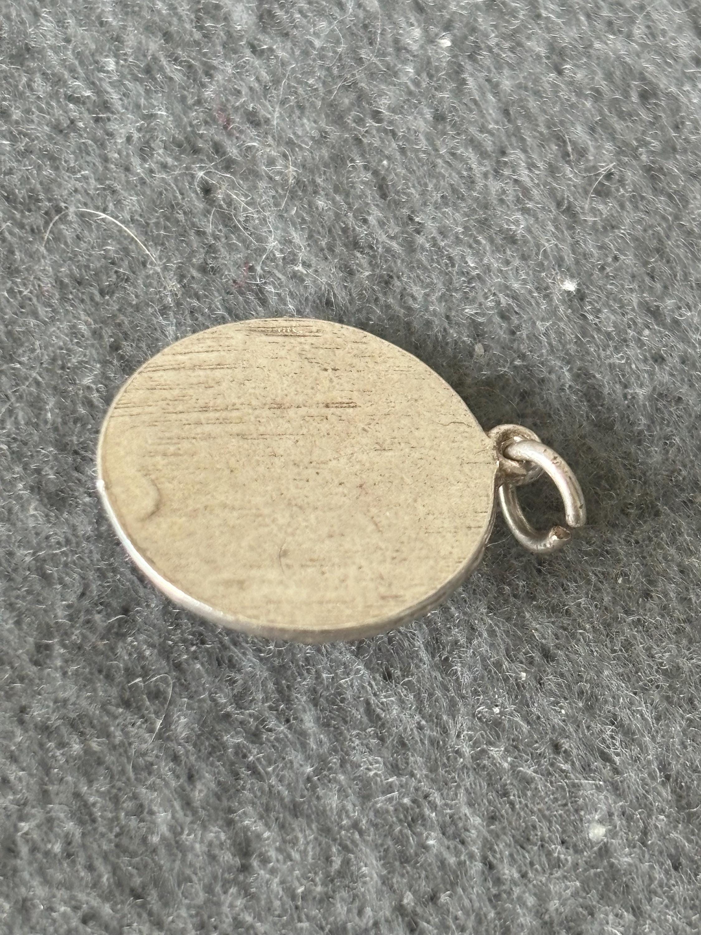 ヴィンテージ スターリングシルバー 925 ダーツボードチャーム、英国