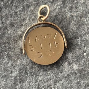 Vintage 9ct 9 Carat gold Charm 375. 0.97g. Spinning HAPPY BIRTHDAY Spinner Charm. Hallmarked Birmingham 1963. 9k. Articulated / Mechanical.