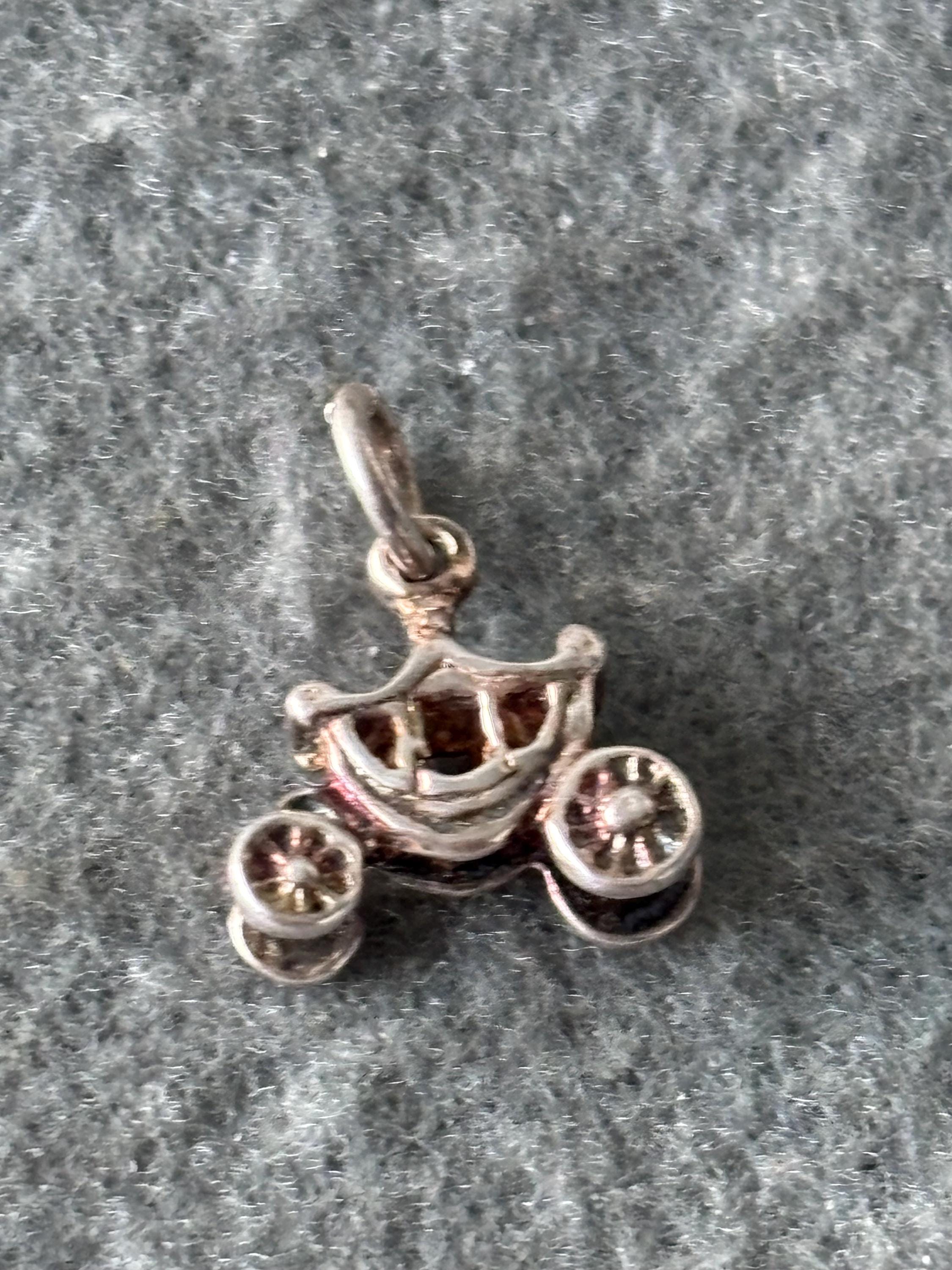 ヴィンテージ　アンティーク　クルミ割り　イングランド製　ビンテージ　真鍮　妖精 SurreyVintageCharms - Etsy