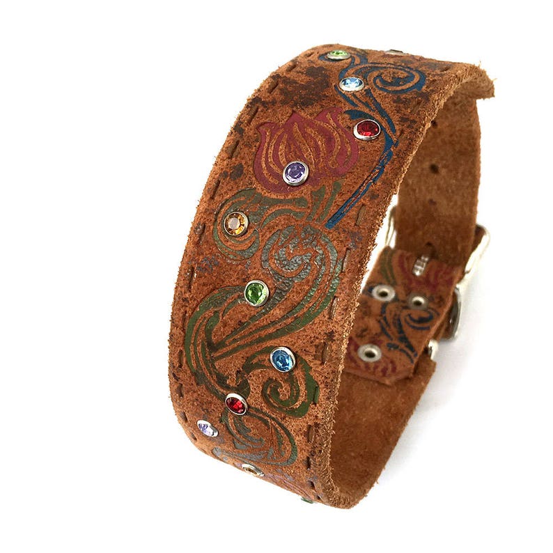 EcoFriendly Leather Belt Collar to fit a 11-14in Neck Size S Small Dog Flower Etched Leather Dog Collar with Rhinestone Sprinkles OOAK