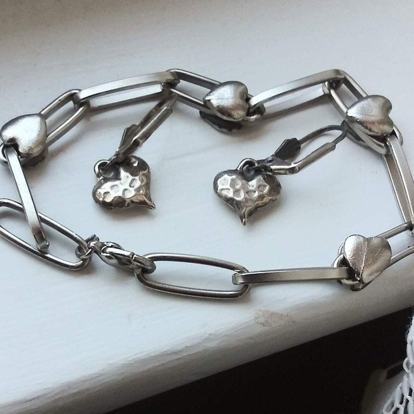 Heart Jewelry Set Love Bracelet Earrings Vintage Stylized Silver Retro Demi Parure Pierced Dangles Retro Dimensional 70s Valentine's Day