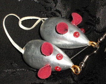 Mice Vintage Earrings Mouse Hand Crafted Red Eyed Silver Metallic Critters Wooden That 70's Show Kitschy Pleather Ears Tails 60s Fun Unique