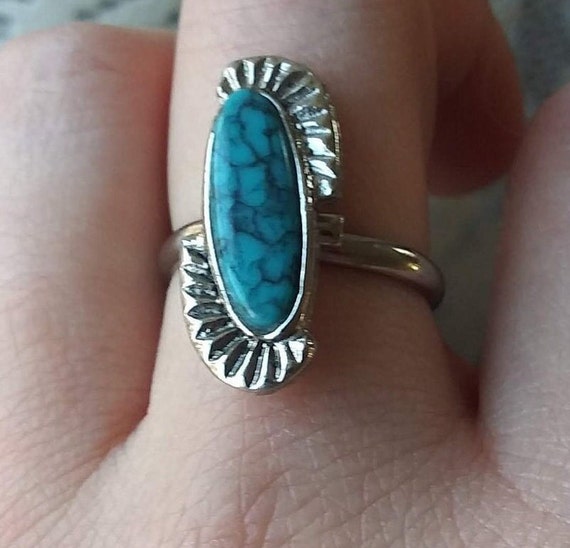 Turquoise Ring Navajo Style Lucite Cab Faux Stone… - image 8