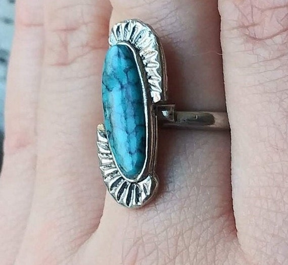 Turquoise Ring Navajo Style Lucite Cab Faux Stone… - image 7