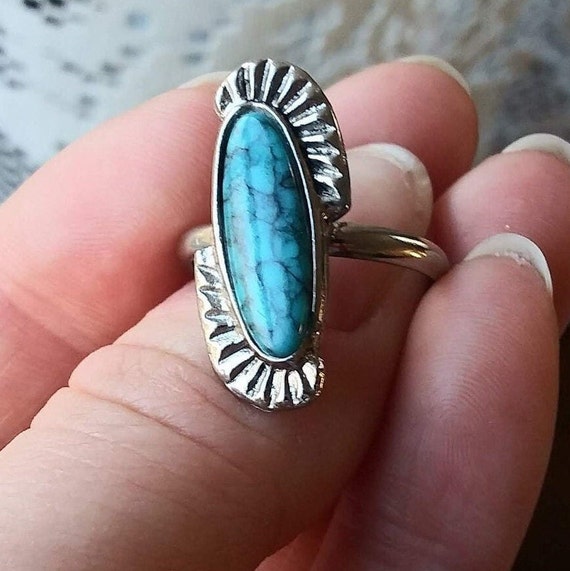 Turquoise Ring Navajo Style Lucite Cab Faux Stone… - image 2