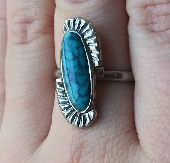 Turquoise Ring Navajo Style Lucite Cab Faux Stone… - image 3