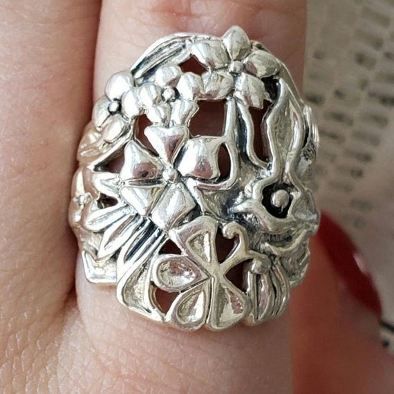 Sterling Silver Ring Statement 925 Flowers Butter… - image 1