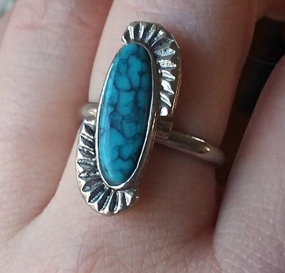 Turquoise Ring Navajo Style Lucite Cab Faux Stone… - image 4