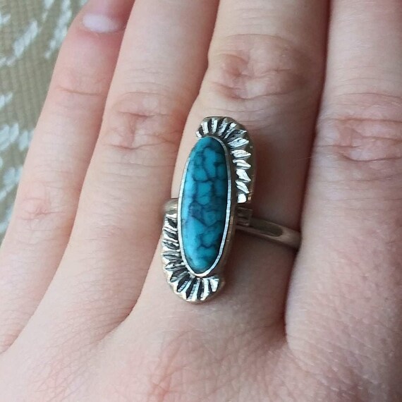 Turquoise Ring Navajo Style Lucite Cab Faux Stone… - image 5