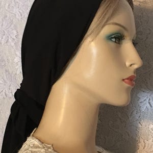 Elegant black tichel for modest wear - Black headcovering for religious occasions