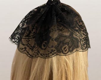 Lady Floral Lace Doily Girl Bat Mitzvah Head Cover Fan‑style Black Lace Chapel Cap Head cover for Women Bat Mitzvah Gift Modest Lace Kippah