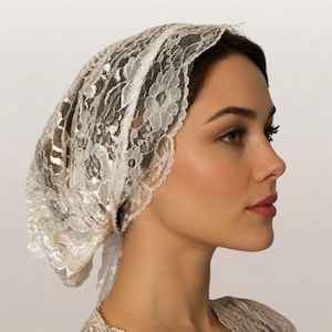 IVORY Lace Scarf Head Covering | Tichel | Lace Bandana | Lace Kerchief | Mitpachat | Headcovering | Head Scarves | Head Wrap | Veil | Hat