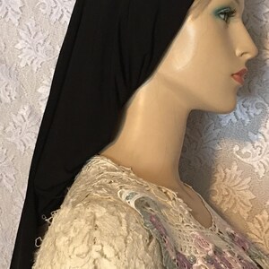 Modest headscarf for modest wear, religious wear, hair loss, chemo and cancer patients.