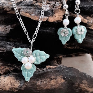 Mint Green Necklace and Earrings Fairy Jewelry Gift Set for Her image 1