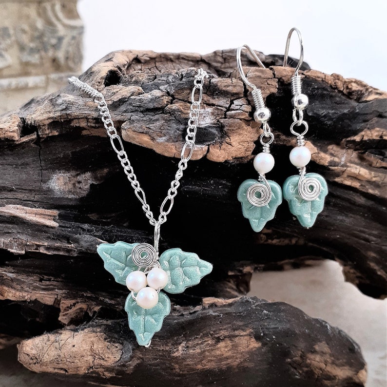 Mint Green Necklace and Earrings Fairy Jewelry Gift Set for Her image 1