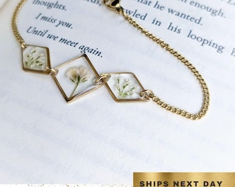 Infant Loss Memorial Bracelet, Baby's breath Pressed Flowers in Resin Jewelry, Handmade Memorial Keepsake Bracelet for Miscarriage or Loss
