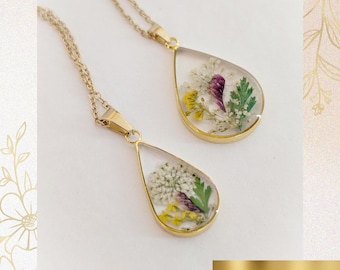 Personalized Birth Flower Necklace Set: Mother Daughter Pressed Floral Resin Jewelry, Momma and Me Personalized Real Pressed Floral in Resin