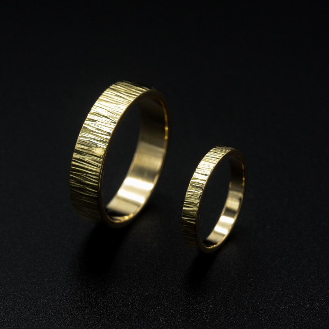Wedding rings set Gold ring 18k gold ring texture design | Etsy