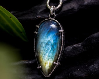 Teardrop blue/green Labradorite pendant necklace in silver bezel and prongs setting with square mint kyanite secondary