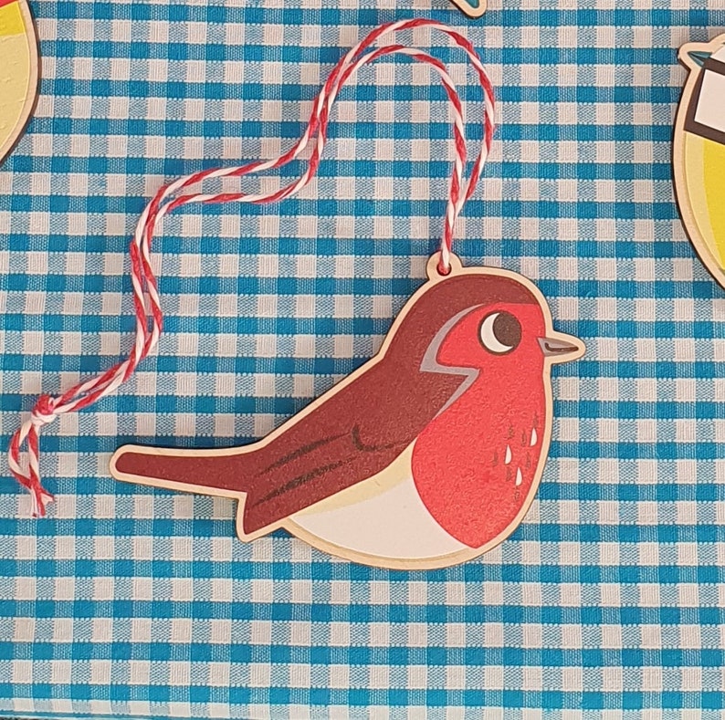 Robin bird decoration printed wood image 2