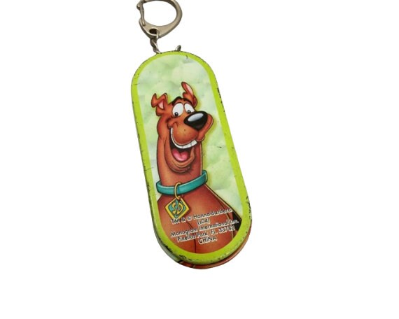Vintage Scooby-Doo Mystery Machine Keychain Tin C… - image 1