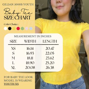 Daisy Gildan 5000B Tabla de tallas Baby Tee Tabla de tallas Gildan 5000B Baby Tee Tabla de tallas Gildan Mockup Gildan Tabla de tallas Gildan Niños