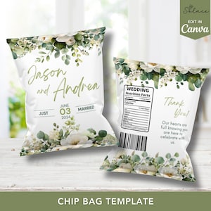 Puede incluir: Dos bolsas de patatas fritas blancas con diseños florales y texto. Una bolsa dice "Jason y Andrea" con la fecha "03 de junio de 2024". La otra bolsa tiene una etiqueta de información nutricional y las palabras "Thank You!".