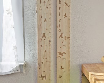 Messlatte Holzmesslatte  personalisiert aus Holz • Kindermesslatte schlicht • Kinder Geschenk für Junge oder Mädchen