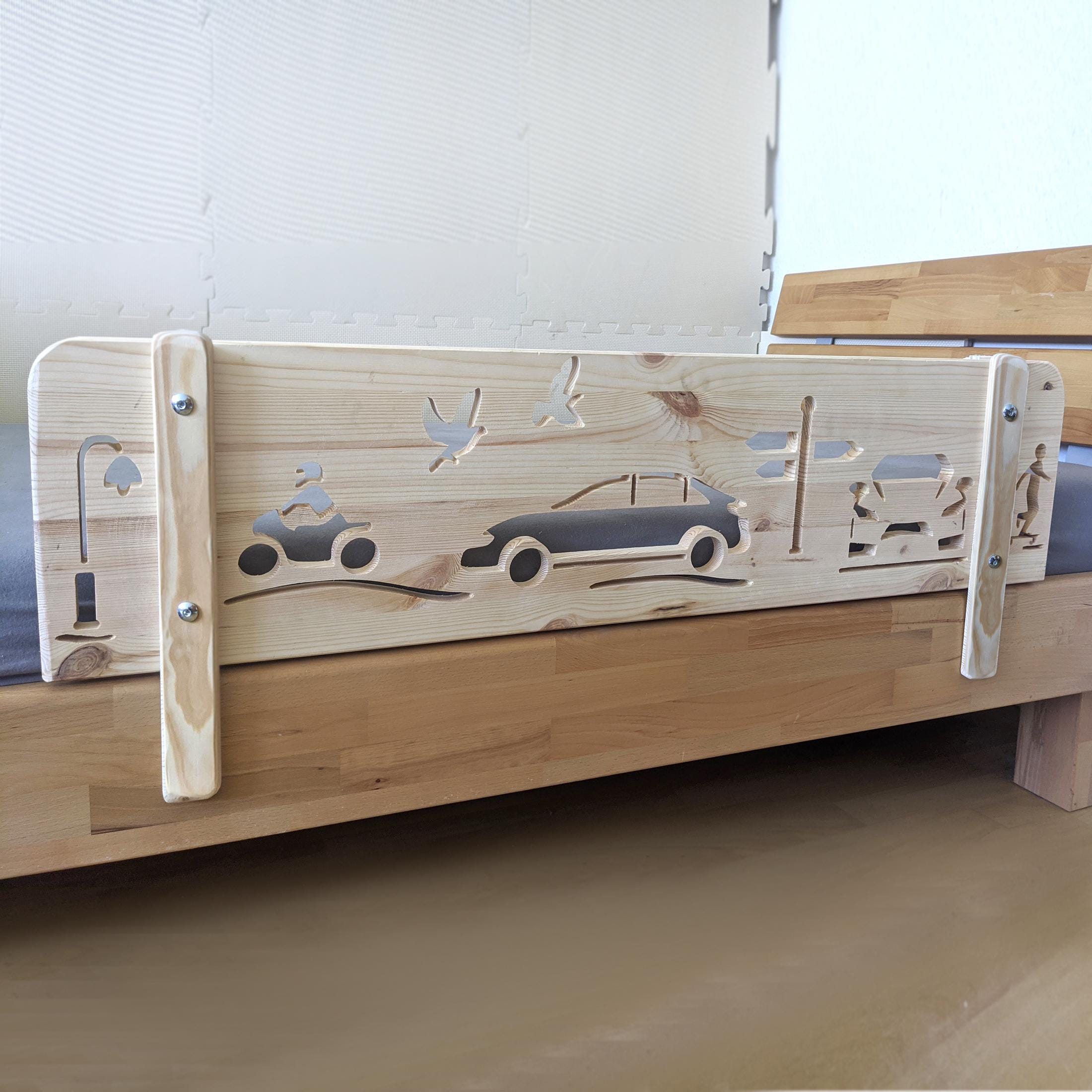 Fall protection cars WOOD for children's bed bed surround • Bed guard rail for young children's room