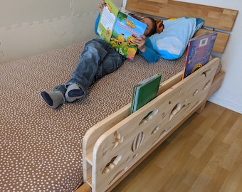 Etagère de lit protection antichute Bibliothèque BOIS pour lit enfant, protège lit Montessori 2 en 1 et bibliothèque enfant