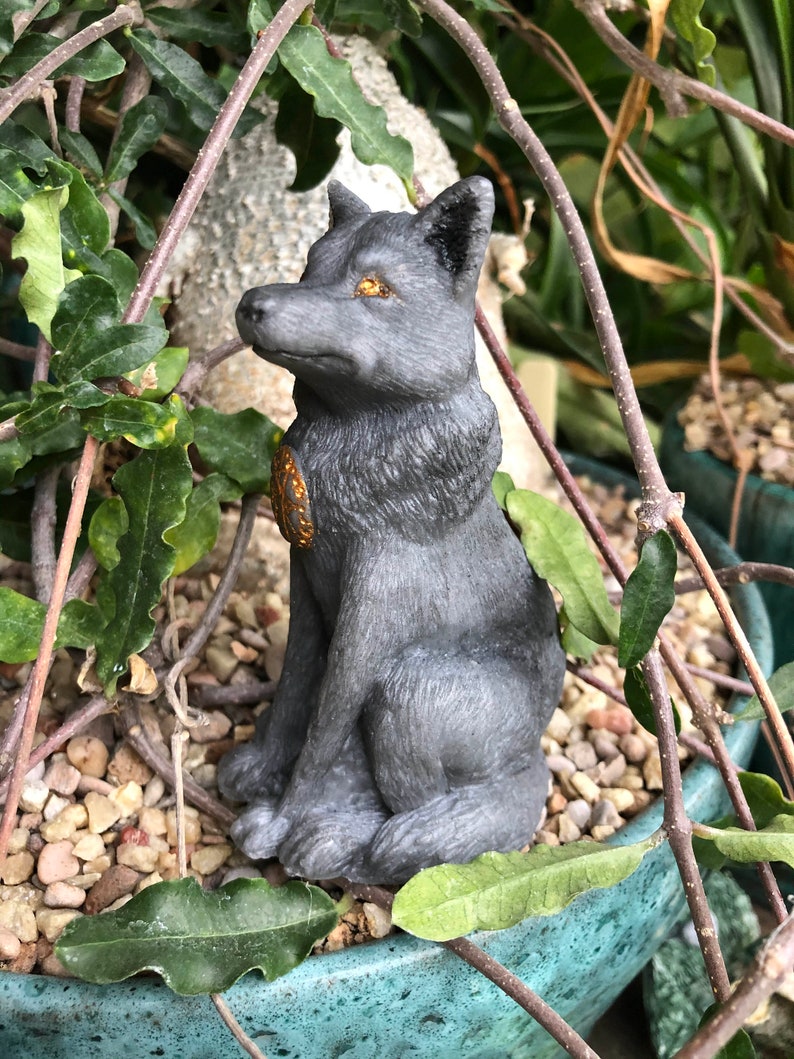 Wolf Soap: 3D Totem Animal Bar Perfect Gift for Him or Her, Ideal for Bath or Shower Decor Gray