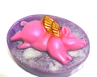 Flying Pig Soap - Enchanting Addition to Your Bath Time Ritual, Unisex Gifts