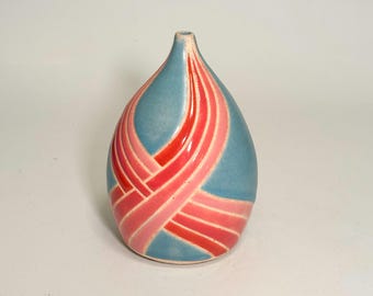 Handmade Colorful Pottery Bud Vase: Modern Woven Design