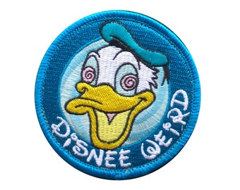 DisneeWeird Donald - haftowana naszywka (pasuje na klasyczną czapkę Klubu Myszy!)