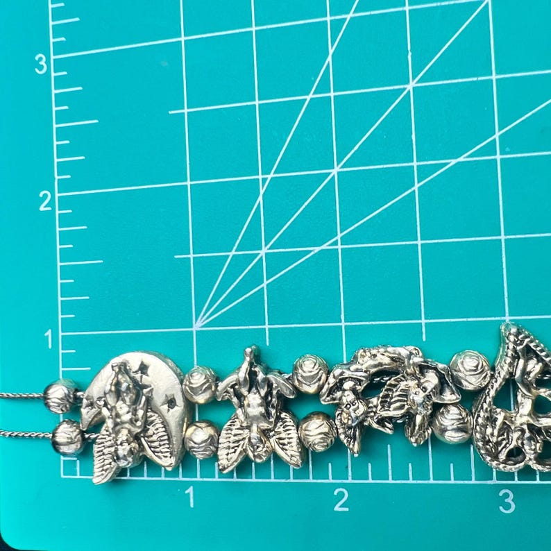 Vintage Yechang Cherub Angel Moon Heart Gold Tone Double Strand Charm Bracelet Bild 5