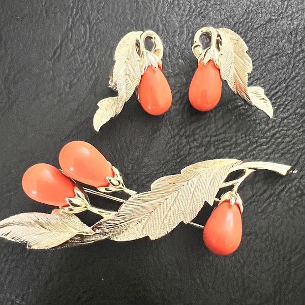 1960s Brooch Earring Set - Etsy