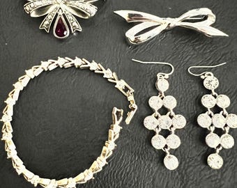 Vtg Silver Tone Jewelry Lot Signed Monet Avon Roman Rhinestone Bow Brooch90s