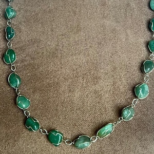 Vintage Green Aventurine Wire Wrapped Stone Necklace 26 Inch Boho 70s