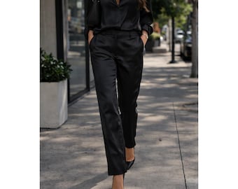 Pantalones de satén de talle bajo Toteme para mujer, talla 36, color negro, nuevos, pierna recta, con etiquetas.