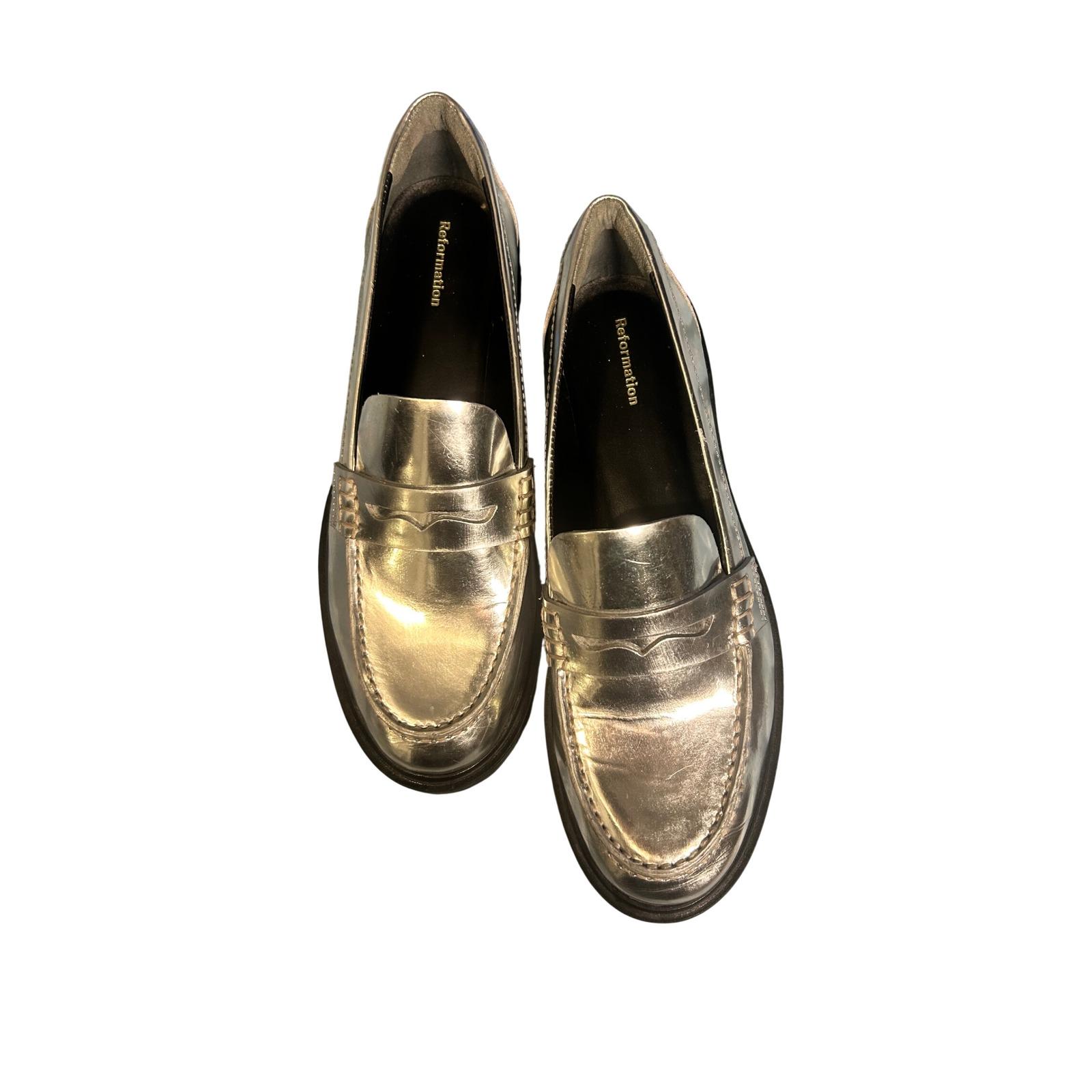 Vintage 90s Backroads Tan 100% Genuine Leather Rugged Lug Sole Loafers Rivet Brushed Tan Leather Loafers | ALOHAS main image 3