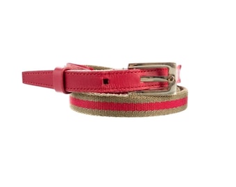 Gucci Web Accent Skinny Riem Rood Tan Canvas Leer Zilveren Gesp Maat Medium
