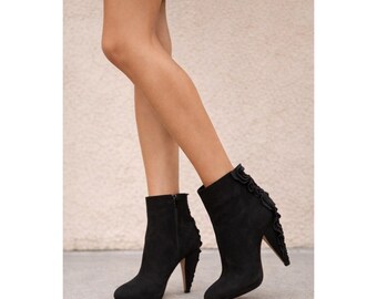 Prada Black Suede Ruffle Accent Ankle Boots Heels Size 37.5  -7.5 -8 Italian