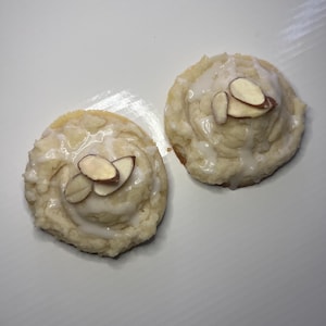 Almond Shortbread Cookies (1 dozen)