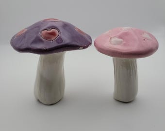 Juego de setas de corazón de cerámica rosa púrpura hechas a mano