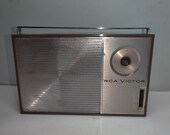 Vintage RCA VICTOR Radio Free Shipping