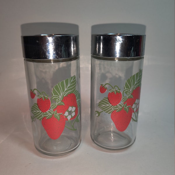 Vintage Salt and Pepper Shakers Strawberry Pattern  Free Shipping