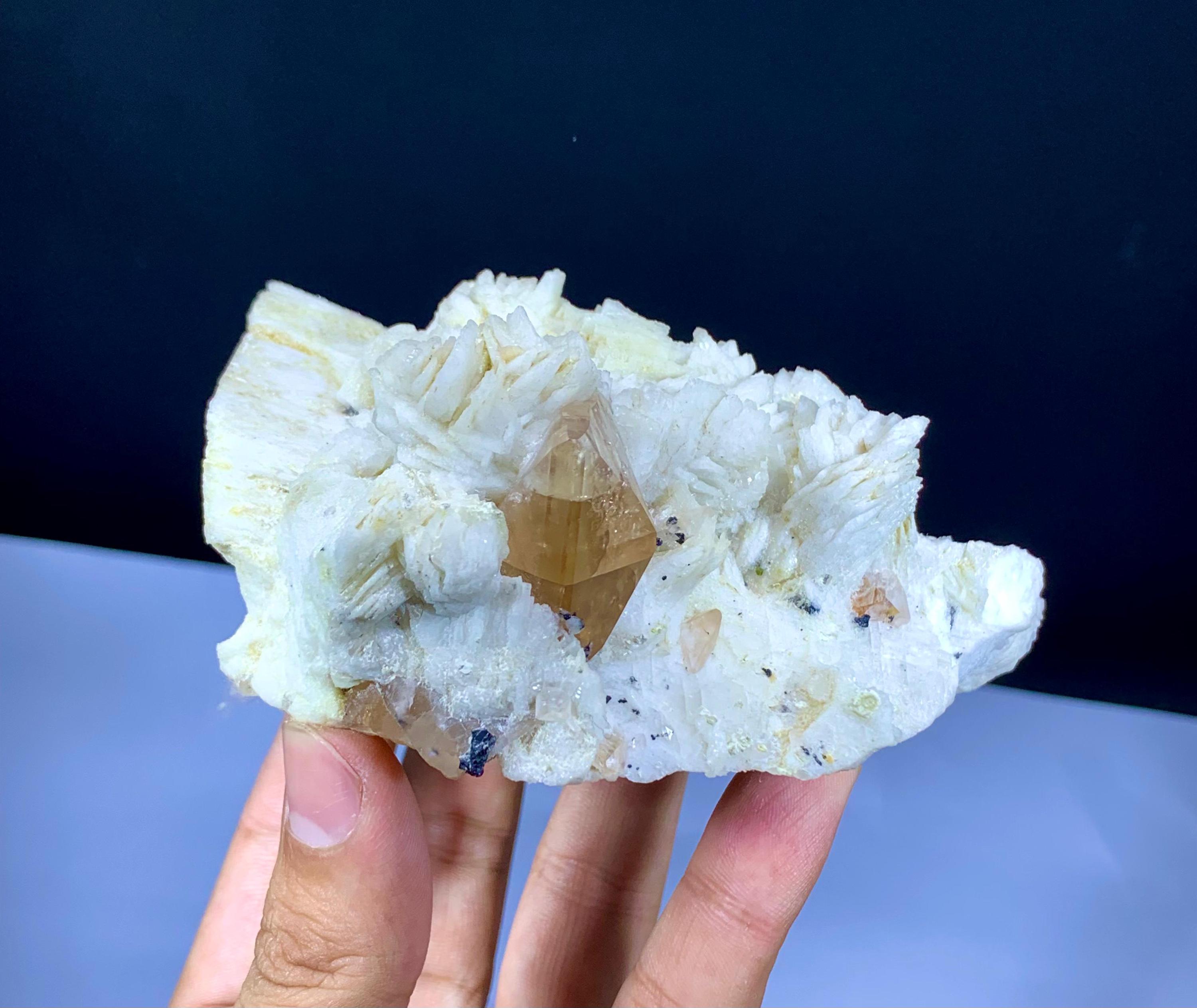 天然トパーズ結晶標本、劈開石アルバイト長石、パキスタン - Etsy 日本