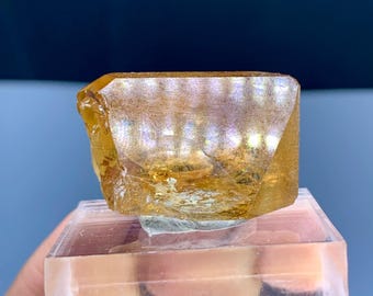 Natural Terminated Golden Color Topaz Crystal from Skardu Pakistan - 22 gram