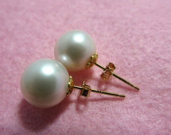 SALE 25 % OFF Natural white Edison Pearls and 18K Yellow Gold Cover Sterling Silver Earring Posts